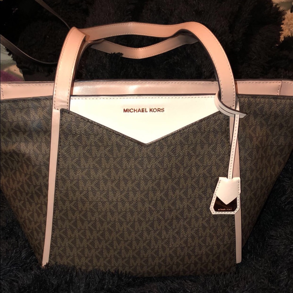 Mk purse brand new